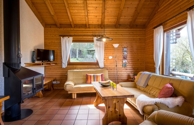 2 bedroom Apartment in Schönecken with garden - Photo 7