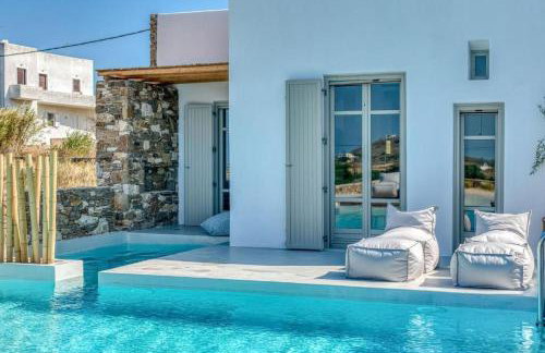 Lil Paros Luxury suites - Photo 12