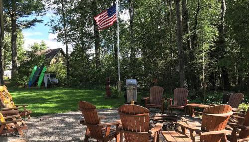 4 BDRM - Hot Tub - Fire Pit - Foto 3