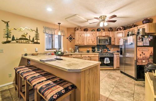 Mountain-View Angel Fire Condo Walk to Skiing - Foto 7