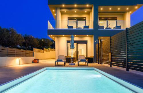 Limi Deluxe Sea View Suites - Private Pools - Foto 92