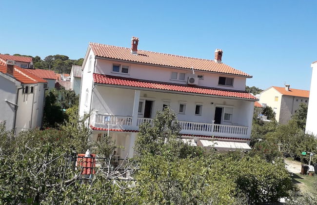 The Apartment is on the Ground Floor - 1 Entire Floor 110 m2 - Foto 29