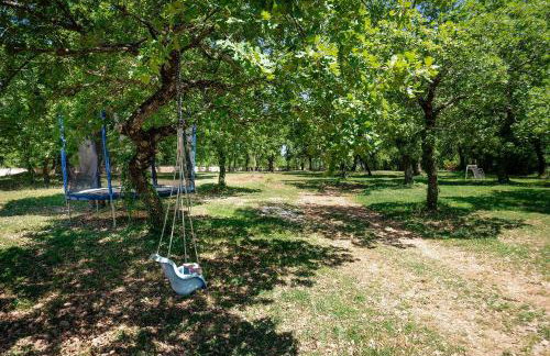 Einzigartige Villa mit Salzwasserpool, Panoramablick, Bikes, Trampolin, Tischtennis - Foto 30