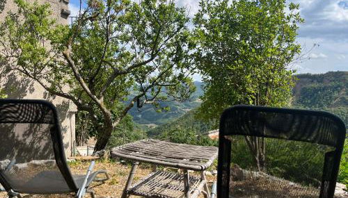 Casa Con Vista Panoramica a Cerreto di Cagli - Animali Ammessi - Foto 4