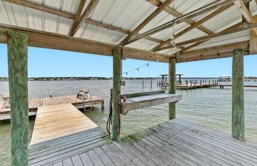 3BR Condo Gulf Views with Pool, Boat Launch and Dock - Photo 32