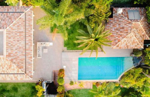 Villa de lujo con piscina y vistas al mar - Foto 5