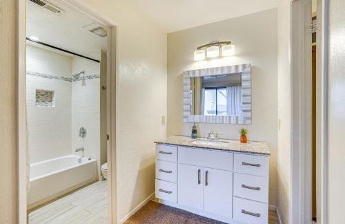 Stay and Play Bay Area Condo with Community Pool! - Foto 16
