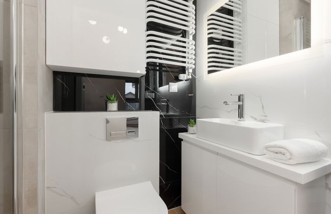 Dark Green Apartment by Renters - Foto 37