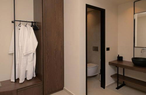 The Z Suites - Photo 33