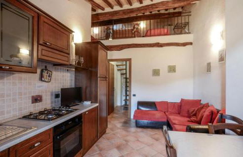 Pet Friendly Apartment In Montecastelli Pisano - Foto 4