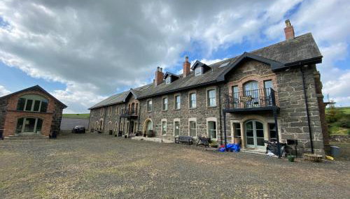 Royal Portrush Golfing Base- Riverside Renovated Flax Mill - Foto 5