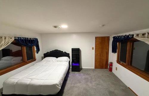 Sleep12-16guests ranch in West Seneca entire house - Foto 46