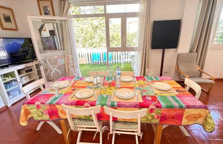 Casa con jardín a 40 metros de la playa. VR. - Foto 37