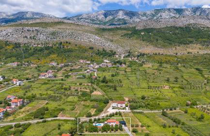 VILLA ROKO with 4 bedrooms, 32sqm heated pool - Photo 44