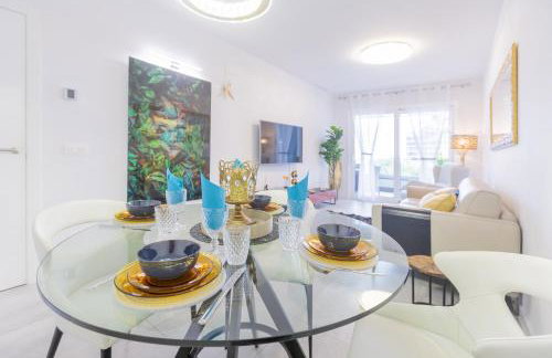 Marbella luxury brand new 2-bedroom apartment, 3 min walk to the beach! - Photo 4