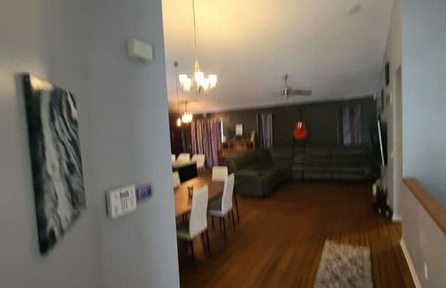 Remodeled and Inviting Free EV Charging Station Level 2 - Photo 43