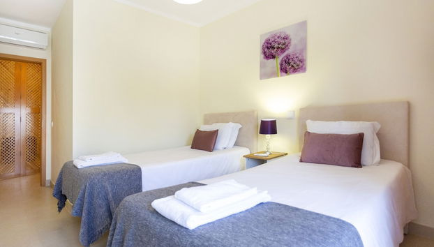 CB Miranda - Cabanas Beach - Foto 4, Habitación