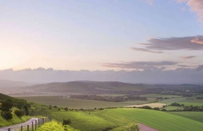 Stylist Split Level 2 Bed With Parking - Foto 18