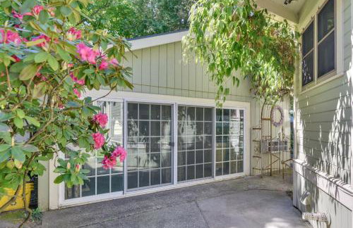 Cozy Portland Studio with Electric Fireplace - Foto 27