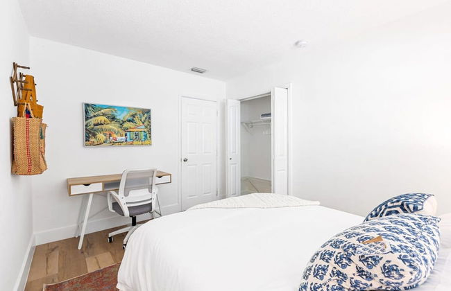 Lovely 2 BR Condo in Sailboat Bend - Photo 13