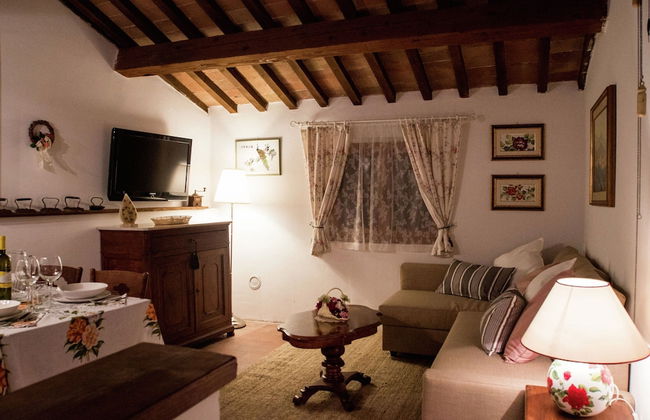 Spacious Villa With Pool in Fabriano Italy - Foto 24