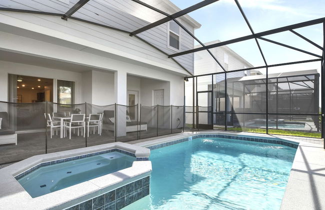 Relax in Style Pool, Resort Amenities, Near Disney - Foto 33