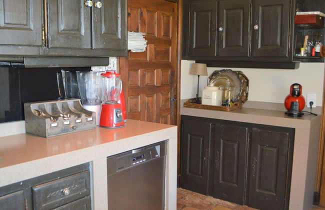 Beautiful Holiday Home With Garden - Foto 11