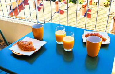 2 persons - clim - hypercenter - 2mins of beach - JUAN LES PINS - beach and sun - Photo 44