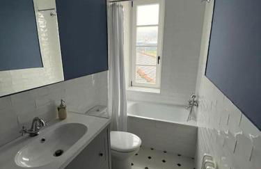 Apartamento en plaza de Ribadeo - Photo 11