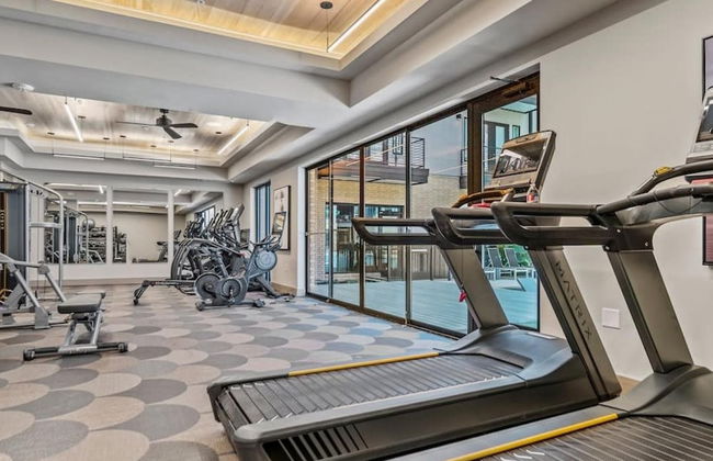 Prime West Downtown Studio w Washer Dryer - Foto 25