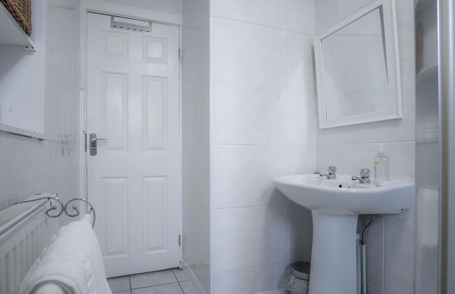 Sea Breeze Apt 2 - 2 Bed - Horton Beach - Photo 36