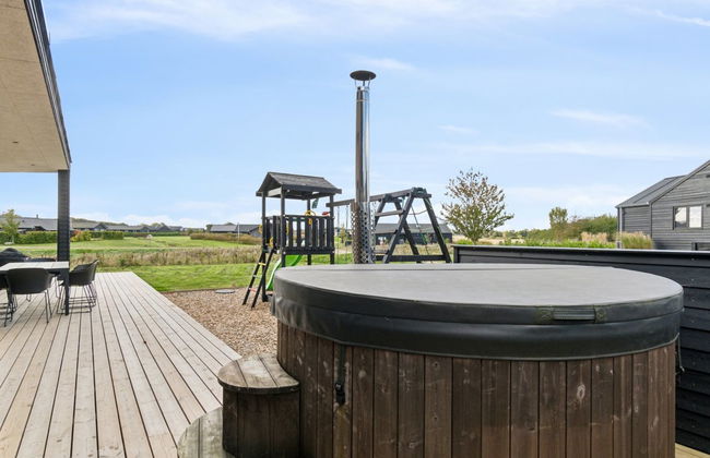 "Harrieth" - 300m from the sea - Foto 10