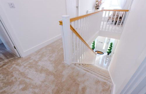 Hasting's House by YourStays - 3 Bedroom House in Stoke-on-Trent - Foto 49