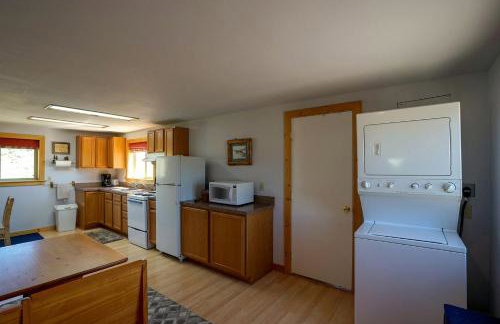 Adorable Montana Mountain Cabin with Scenic Views, Near Virginia City & Nevada City, MT - Foto 14