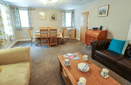 Alma House - Photo 8