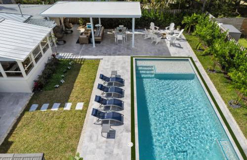 Sunny Vista by Rove Travel - Heated Pool & Firepit - Foto 33