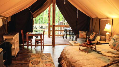Fabulous West Virginia Glamping Tent - Foto 4