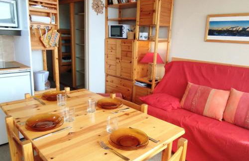 Studio Cabine au Calme, Proche des Pistes et du Centre, Balcon, TV - FR-1-771-68 - Foto 5