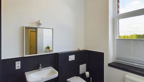 Großzügige Wohnung mit Balkon WE14 - Foto 3