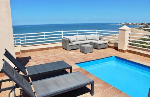 Ático frontal al mar con piscina privada by homeprive - Foto 1