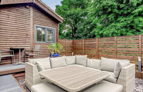 Orchard Retreat Staycation - Foto 28