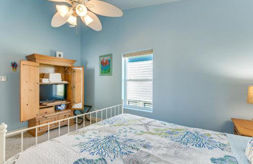 Steps to Crystal Beach! Family and Pet-Friendly Home - Foto 4