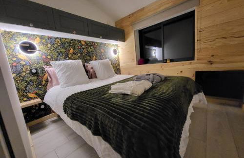 Cabanes en Loire, Gite & SPA en pleine nature - Foto 2