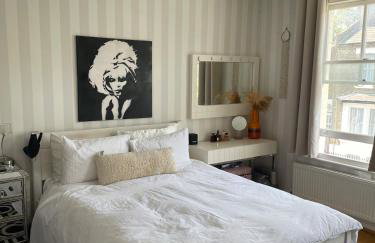 Charming Two-Bedroom in Shepherds Bush - Foto 4