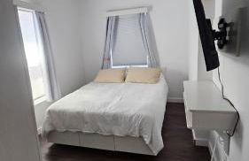 Modern Charming Steps From Downtown Family Friendly Gated Private Driveway Parking Conventions,Petco Park,Rady Shell, Gaslamp, Beaches, Zoo,Balboa Park - Foto 16