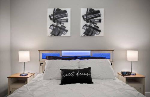 1 Bed Self Check-in pool Gym 30 plus Day Stays - Foto 24