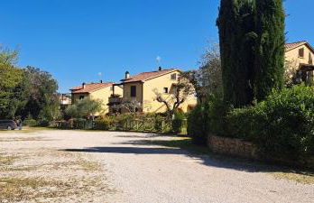 Trilocale con piscina - Foto 22