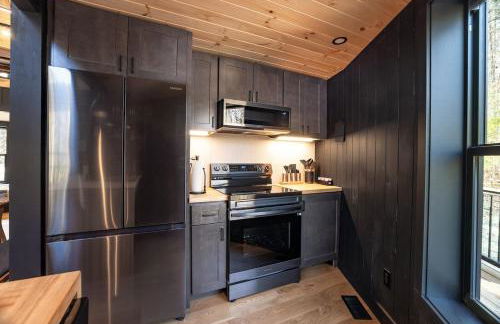 Mount Snow Yurt - Hot Tub, Wood Stove, WiFi, EVcharger - Foto 20