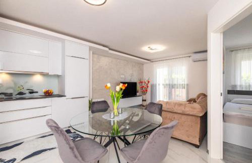 Apartman MAJETIC - Foto 21