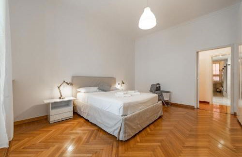 4 Min from Porta Genova Station with Whirlpool - Foto 16
